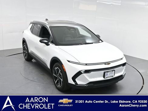 New 2026 Chevrolet Equinox EV LT image 44