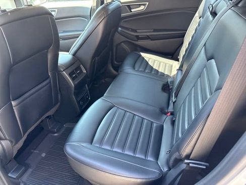 Used 2024 Ford Edge SEL w/ Convenience Package AWD/4WD image 13