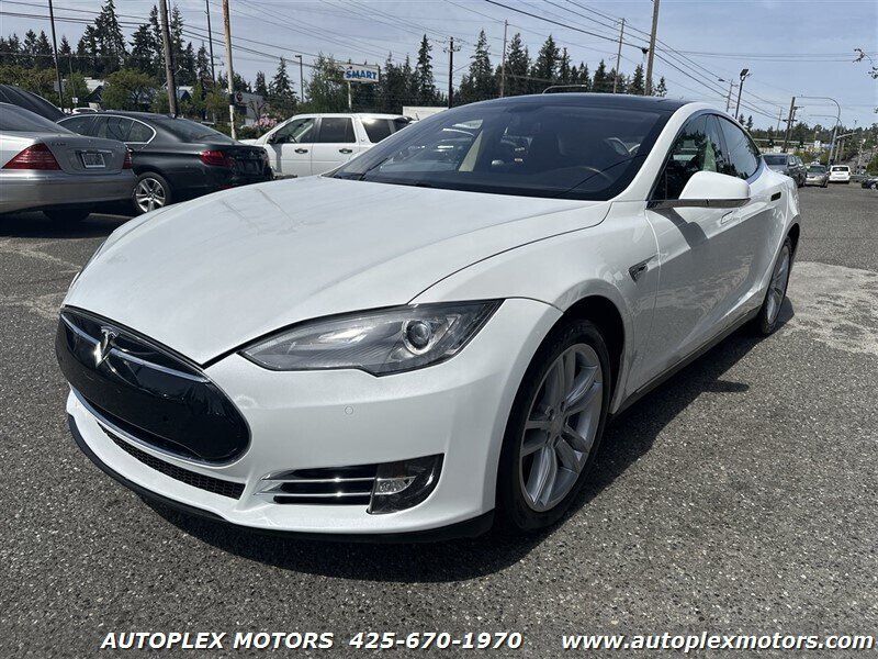 Used 2013 Tesla Model S RWD image 3