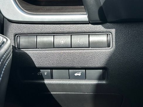 Used 2022 Nissan Rogue Platinum AWD/4WD image 30