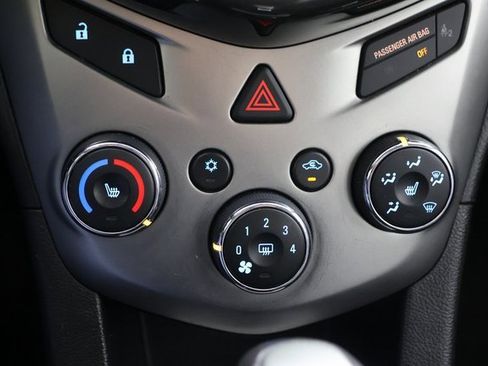 Used 2014 Chevrolet Sonic LTZ image 15