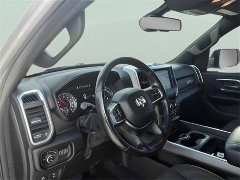 Used 2019 RAM 1500 Big Horn image 12