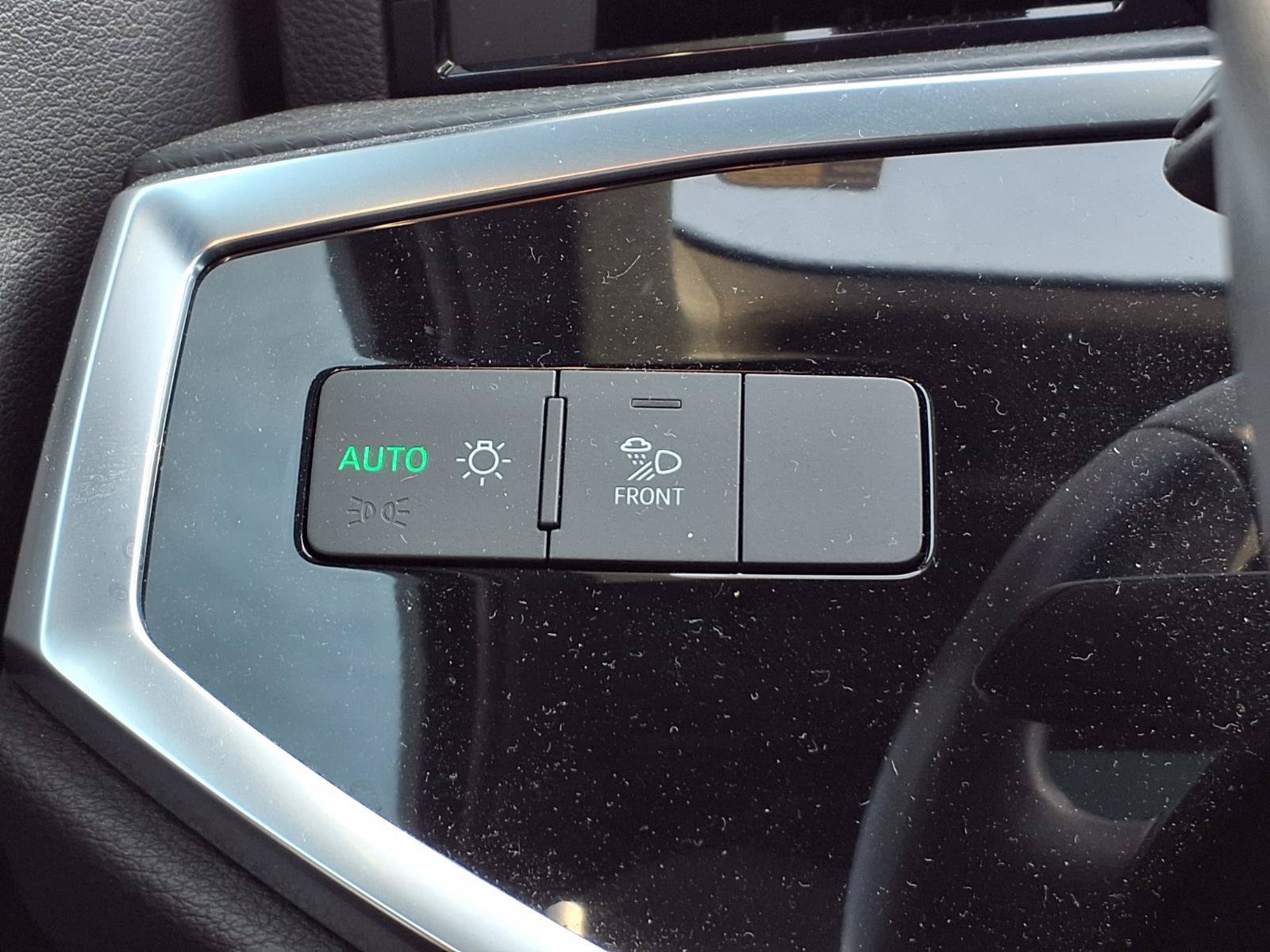 Used 2021 Audi Q3 2.0T Premium Plus AWD/4WD image 15