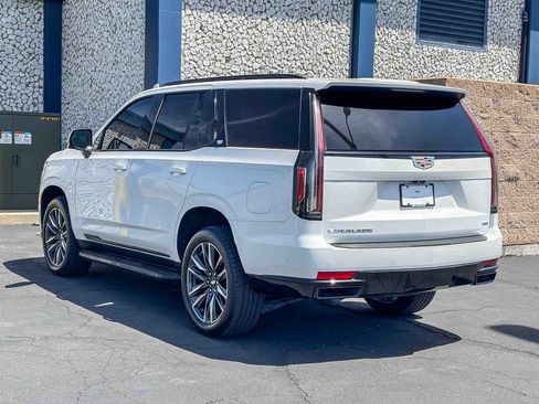 Certified 2022 Cadillac Escalade Sport AWD/4WD image 2