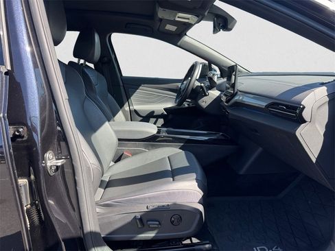 Certified 2023 Volkswagen ID.4 Pro S Plus image 15