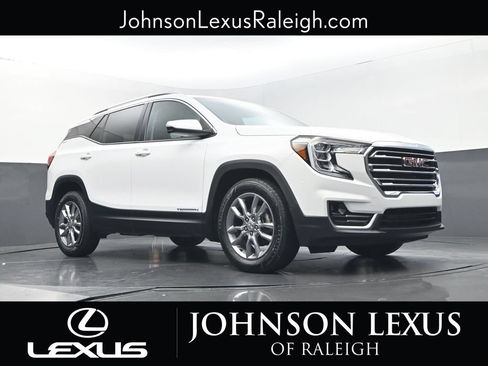 Used 2022 GMC Terrain SLT w/ Infotainment Package II FWD image 15