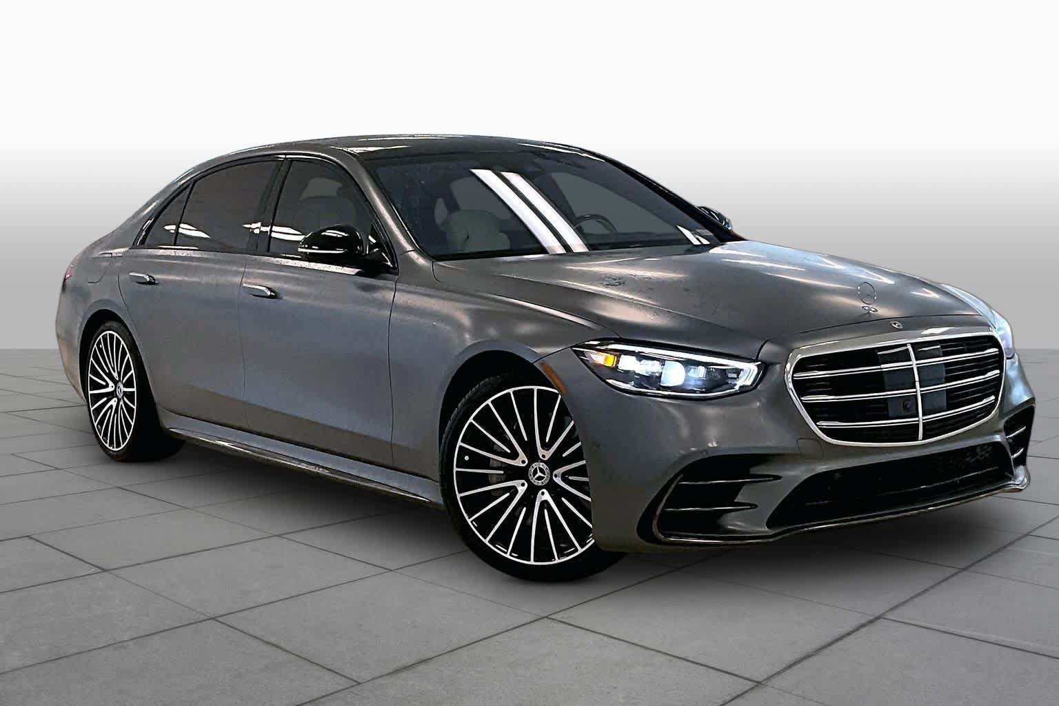 Used 2023 Mercedes-Benz S 580 4MATIC Sedan image 2
