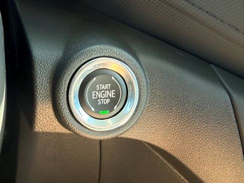 Certified 2023 Chevrolet TrailBlazer LT w/ Convenience Package AWD/4WD image 20