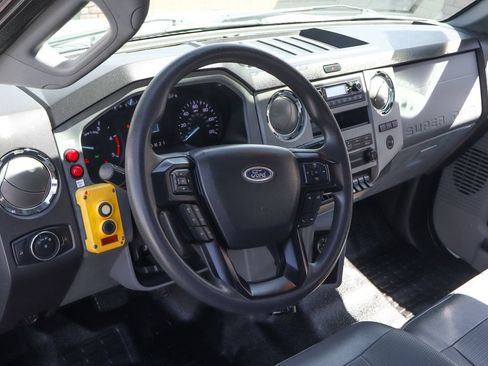 Used 2021 Ford F650 2WD Regular Cab Super Duty image 19