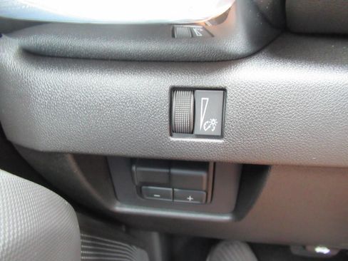 New 2026 GMC Canyon Elevation w/ Convenience Package RWD image 24
