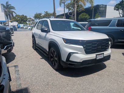 Used 2025 Honda Pilot Sport