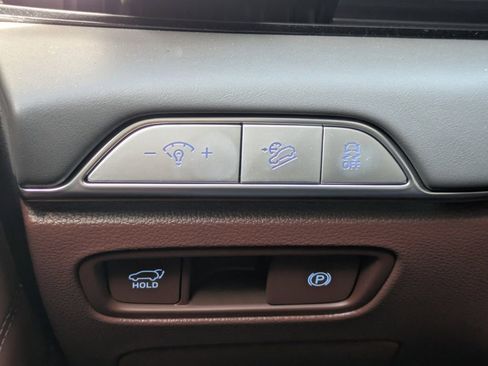 New 2025 Genesis GV80 3.5T Prestige image 30