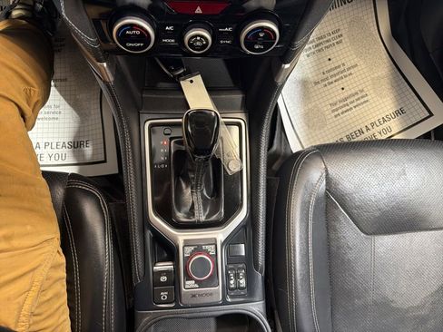 Used 2019 Subaru Forester Limited AWD/4WD image 32