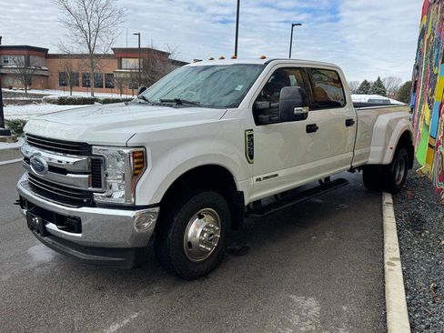 Used 2018 Ford F350 XLT image 5