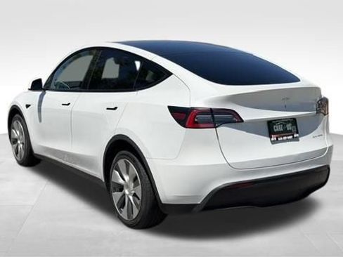 Used 2020 Tesla Model Y Long Range AWD/4WD image 9
