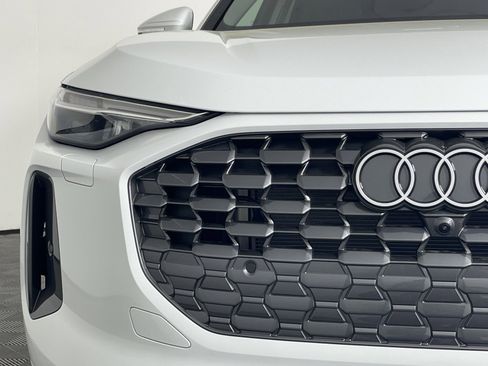 New 2025 Audi Q5 Premium Plus image 10