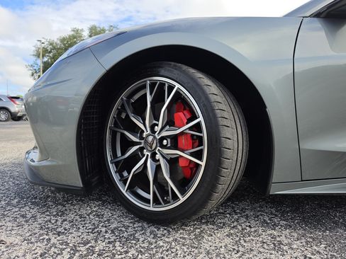 Used 2023 Chevrolet Corvette Stingray Premium Conv w/ Z51 Performance Package RWD image 38