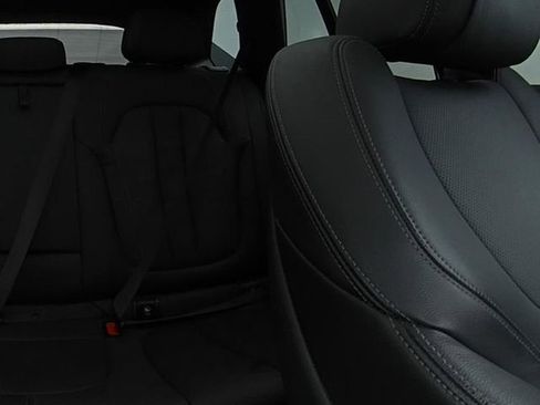 Used 2021 BMW X5 M50i AWD/4WD image 24