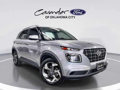 Used 2025 Hyundai Venue SEL