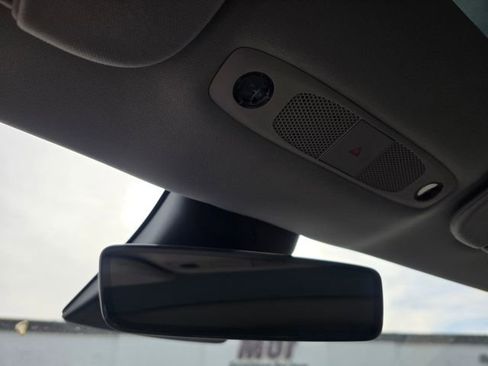 Used 2018 Tesla Model 3 Long Range image 22