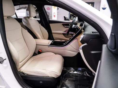 Used 2022 Mercedes-Benz C 300 C 300 image 37