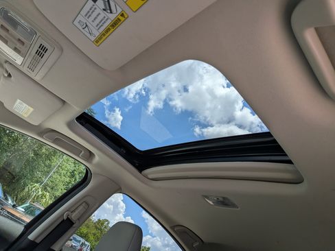 Used 2019 Honda HR-V EX image 22