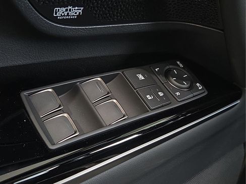 New 2026 Lexus LX 600 4WD w/ Luxury Package image 18
