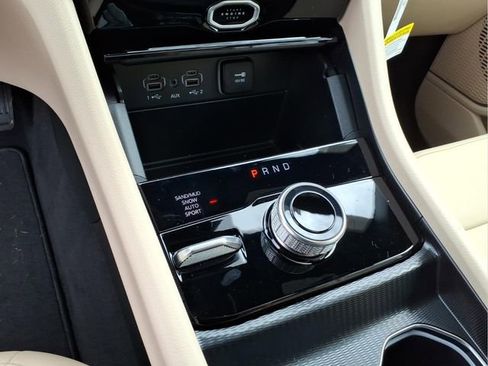 New 2026 Jeep Grand Cherokee Limited AWD/4WD image 23