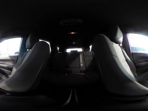 Used 2024 Dodge Durango SXT image 42