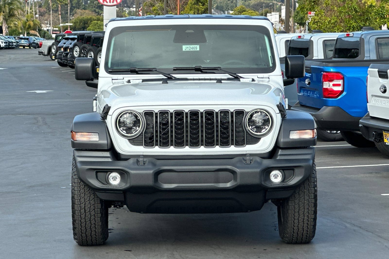New 2026 Jeep Wrangler Unlimited Sport AWD/4WD image 9