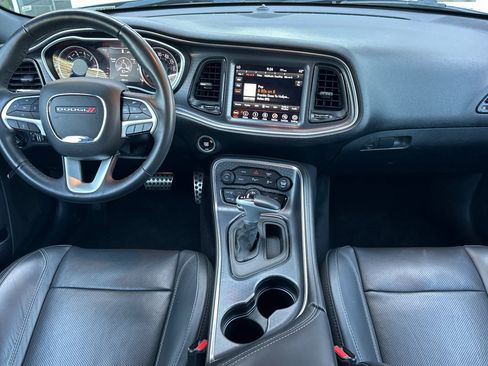 Used 2018 Dodge Challenger SXT Plus RWD image 13