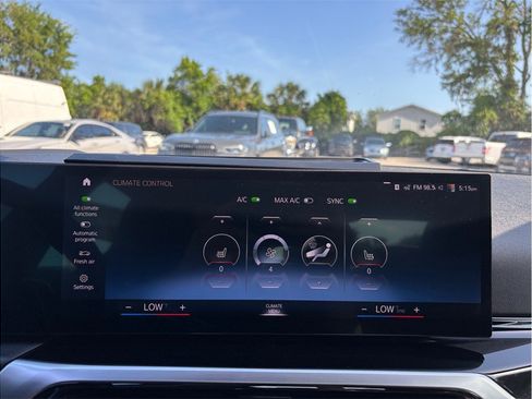 Used 2023 BMW 330i Sedan w/ Premium Package RWD image 34