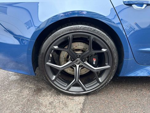 Used 2024 Audi RS 7 Performance AWD/4WD image 12