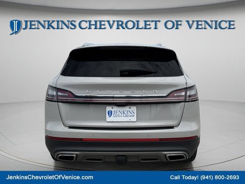 Used 2023 Lincoln Nautilus Reserve w/ Equipment Group 202A AWD/4WD image 6