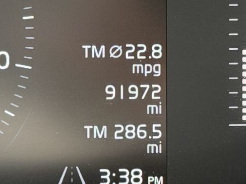 Used 2019 Volvo S60 T6 Momentum AWD/4WD image 22