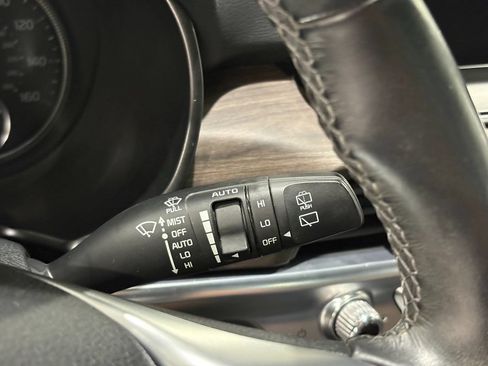 Used 2021 Kia Telluride SX w/ SX Prestige Package AWD/4WD image 16