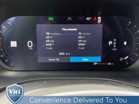 New 2026 Volvo XC60 B5 Ultra w/ Protection Package Premier AWD/4WD image 14