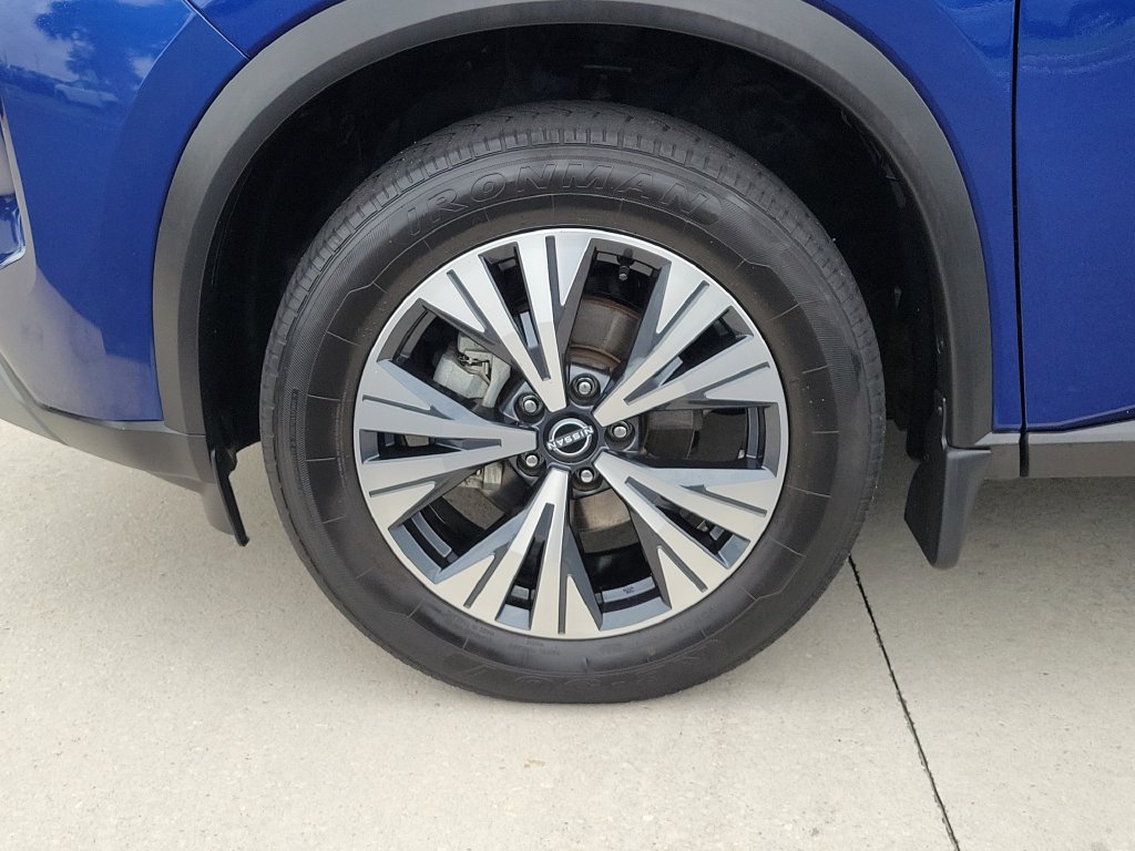 Used 2023 Nissan Rogue SV w/ SV Premium B Package AWD/4WD image 10