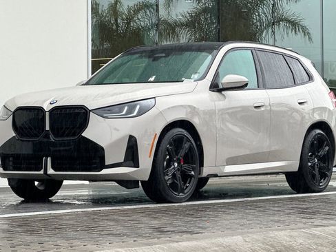 Used 2025 BMW X3 xDrive30i w/ Premium Package AWD/4WD image 7