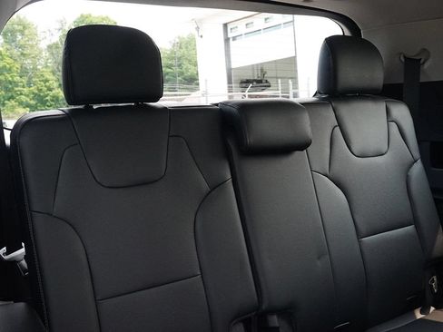 Used 2024 Kia Telluride EX AWD/4WD image 43