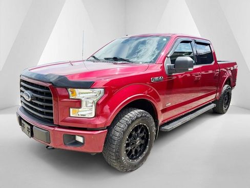 Used 2017 Ford F150 XLT w/ Equipment Group 301A Mid AWD/4WD image 3