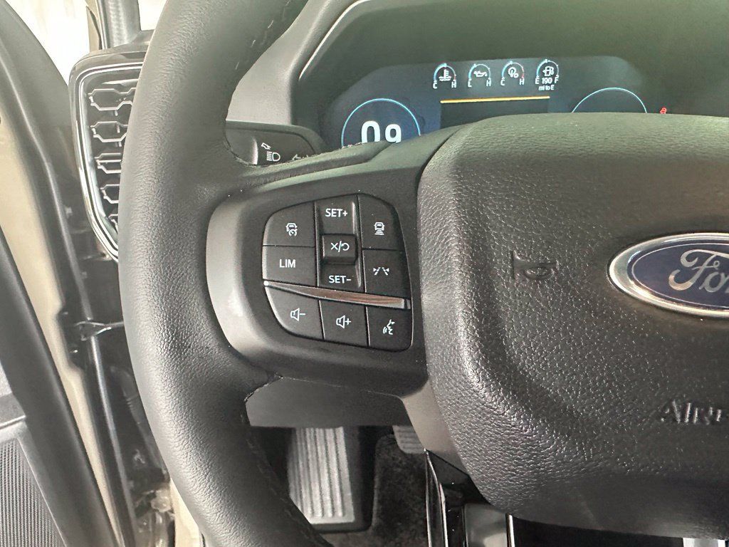 Used 2026 Ford Ranger Lariat w/ Black Appearance Package AWD/4WD image 21