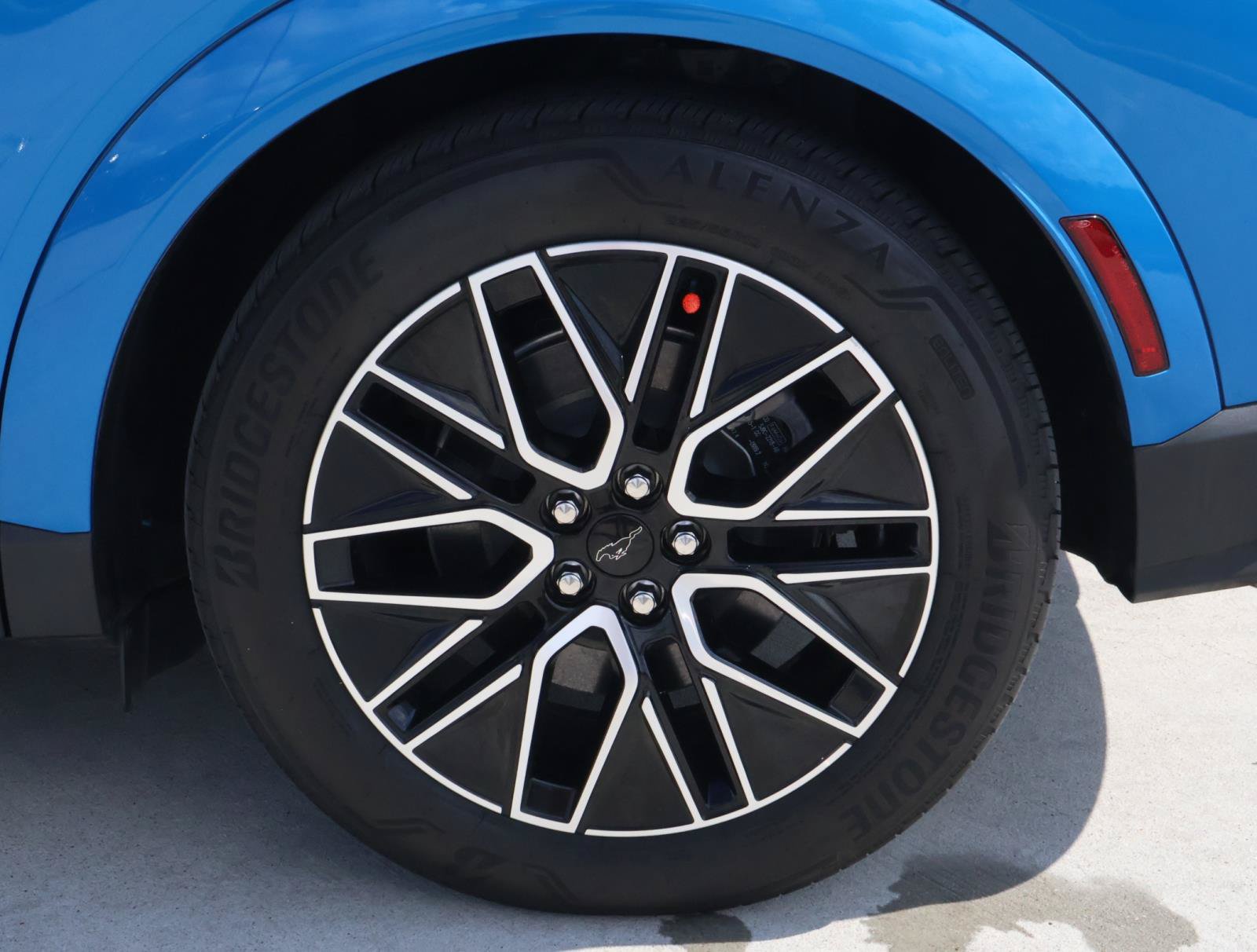 Used 2025 Ford Mustang Mach-E Premium AWD/4WD image 11