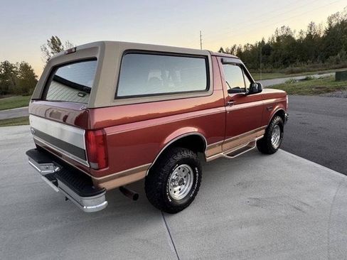 Used 1995 Ford Bronco Eddie Bauer AWD/4WD image 6