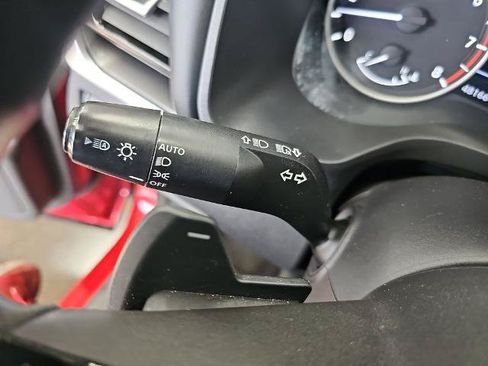 Used 2022 Nissan Rogue SV AWD/4WD image 23