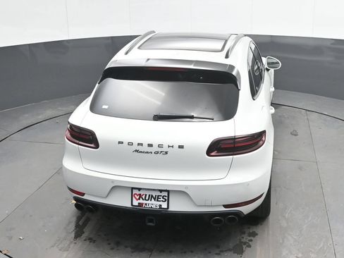 Used 2018 Porsche Macan GTS w/ Premium Package Plus AWD/4WD image 31