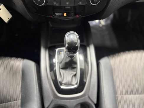 Used 2019 Nissan Rogue S w/ Special Edition Package image 19