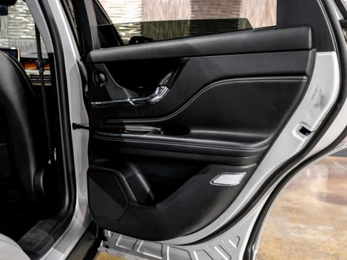 Used 2020 Lincoln Corsair Reserve w/ Equipment Group 201A image 46