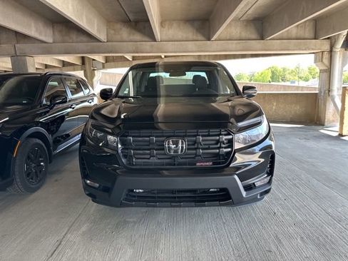 Certified 2025 Honda Ridgeline Sport image 2