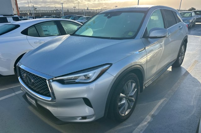 Used 2021 INFINITI QX50 Pure FWD image 2